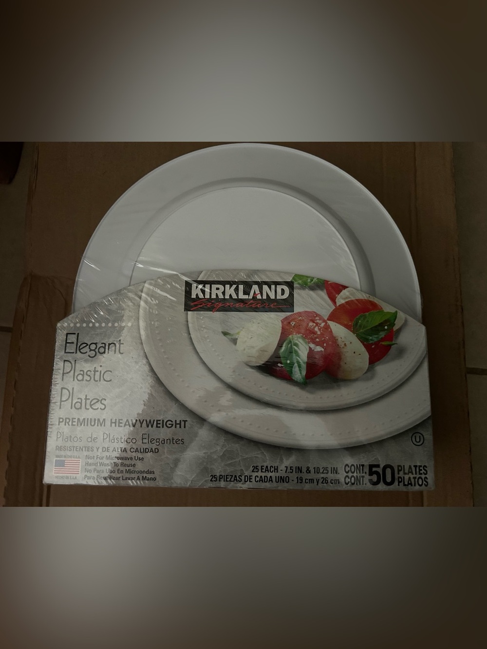 Premium Hevyweight Plastic Food Plates